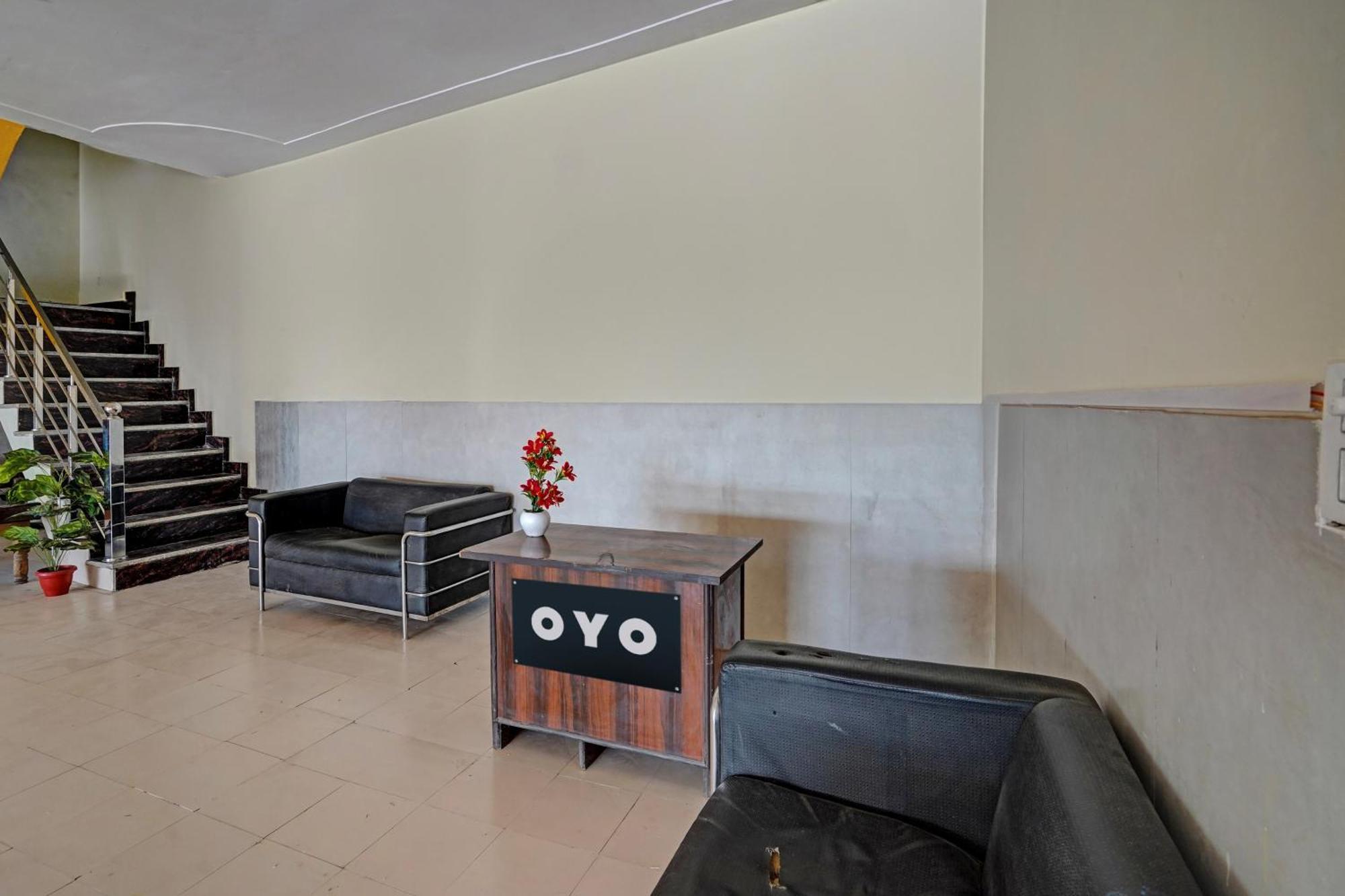 Hotel O Abhinav Hotel โนอิดา ภายนอก รูปภาพ